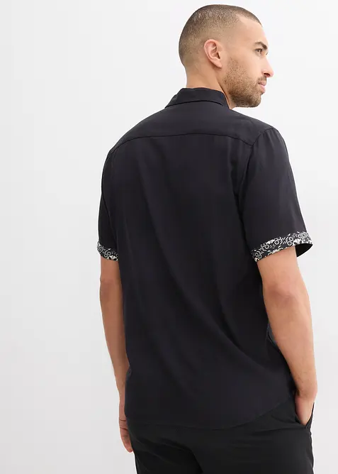 Kortermet skjorte i viskose, Slim Fit, bonprix