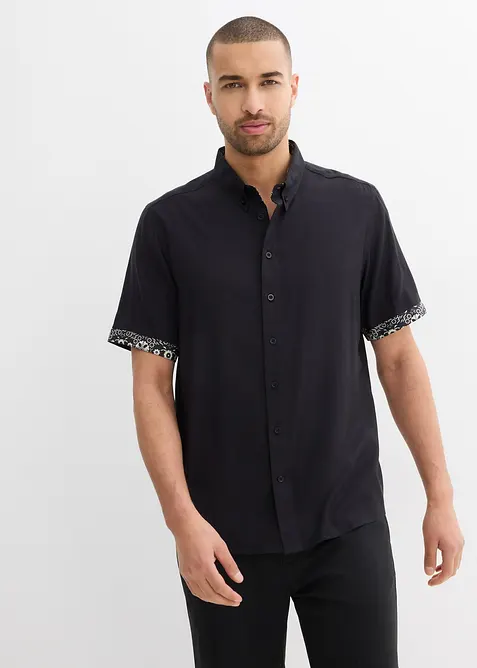 Kortermet skjorte i viskose, Slim Fit, bonprix