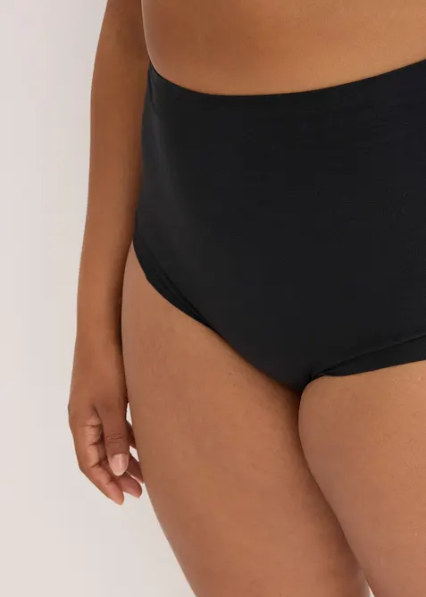 Usynlig light shape -truse av 100% bomull, bonprix