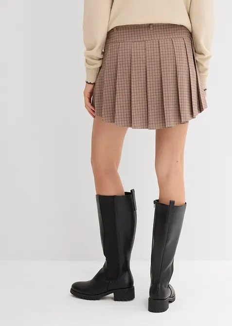 Kort bukseskjørt med motfolder, bonprix