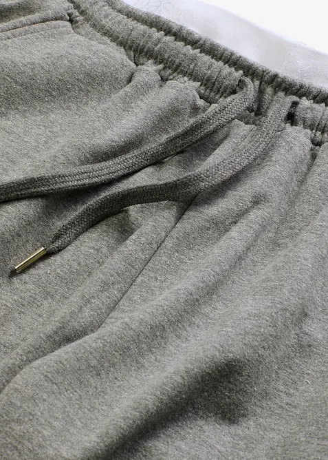 Loungewear-joggebukse med stikklommer, bonprix