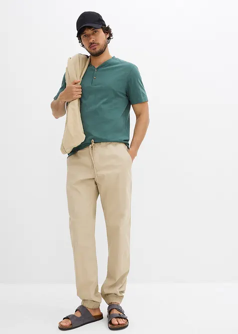 Relaxed Fit pull on-chinos med stretch, Straight, bonprix