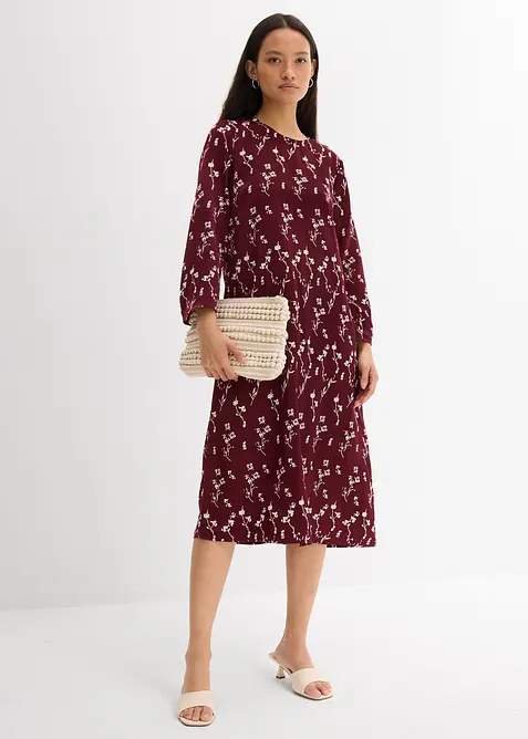 Blomstrete midikjole av 100% viskose, bonprix