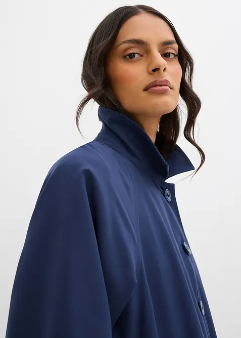 Trenchcoat i lett materiale, bonprix