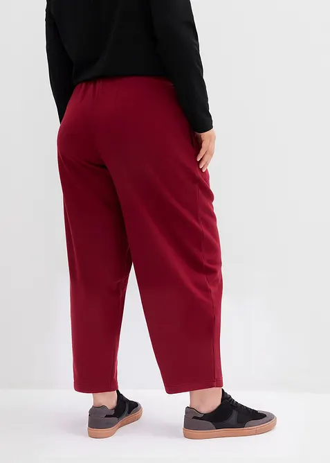 Joggebukse i 100% &oslash;kologisk bomull og barrel modell, bonprix