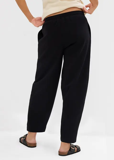 Joggebukse i 100% &oslash;kologisk bomull og barrel modell, bonprix