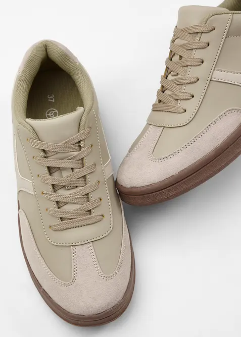 Sneakers i retrolook, bonprix