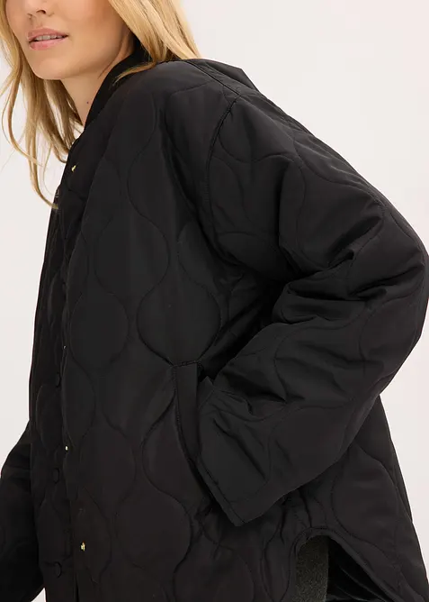 Oversized og ultralett, vattert jakke, bonprix