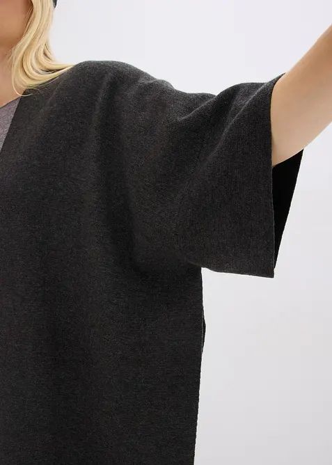 Oversized strikkecape, bonprix