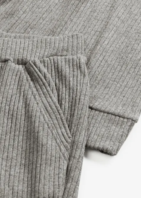 Loungewear-kosedress i mykt ribbemateriale, oversized, bonprix