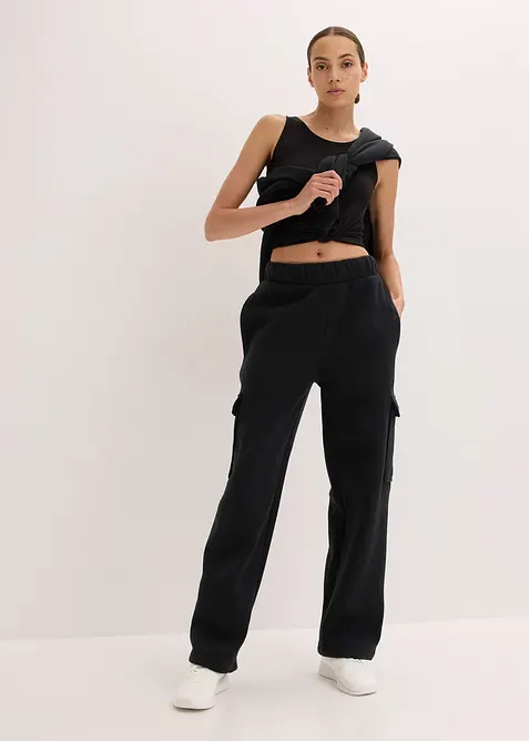 Varmende joggebukse i funksjonsmateriale med vide ben, hurtigtørkende, bonprix