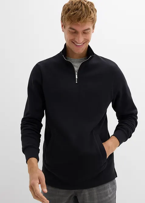 Sweatshirt i 100% &oslash;kologisk bomull med praktiske lommer og rett nederkant, bonprix