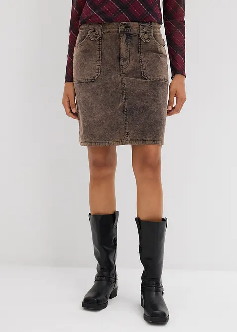 Kort kordfløyelskjørt i vasket stil, bonprix