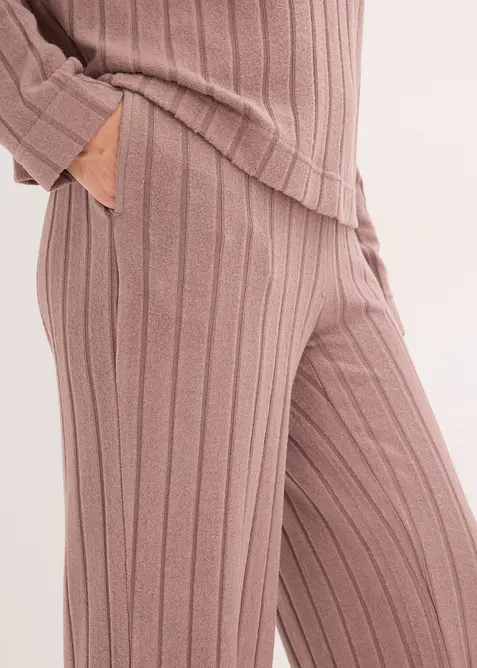 Loungewear-kosedress i mykt ribbemateriale, oversized, bonprix