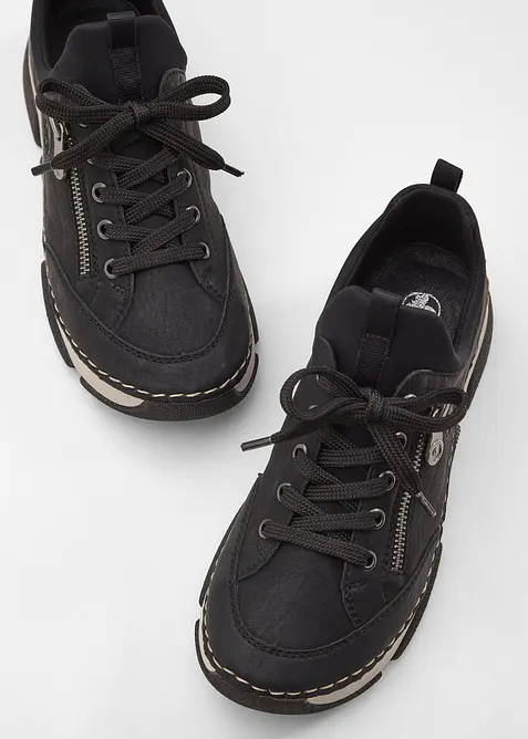Komfortable sneakers med polstret inners&aring;le fra Rieker, Rieker