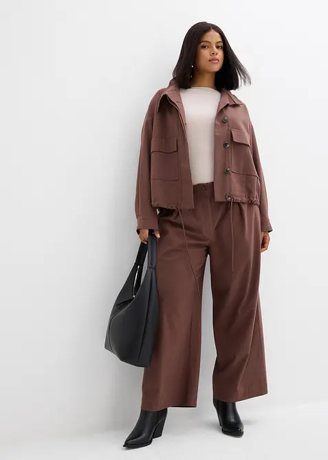 Kort overgangsjakke i viskosemiks, bonprix