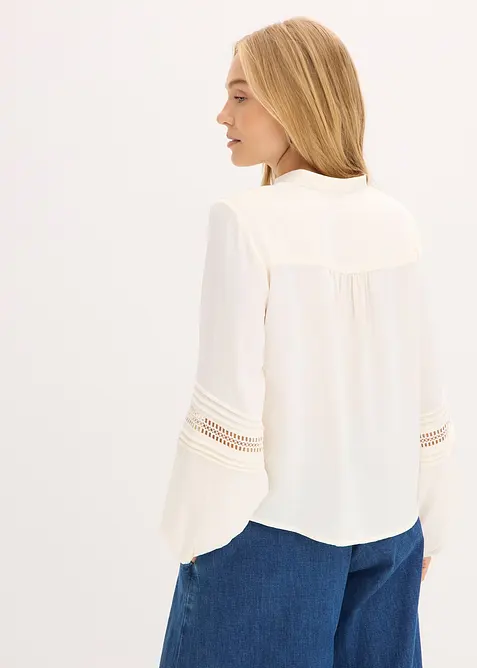 Oversized bluse med pynt, bonprix