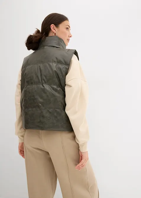 Vattert vest i imitert skinn, bonprix