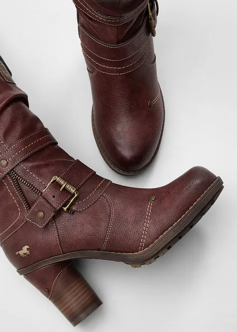 St&oslash;vletter fra Mustang, Mustang