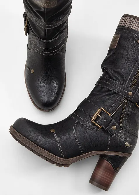 Støvletter fra Mustang, Mustang