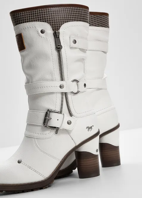 Støvletter fra Mustang, Mustang