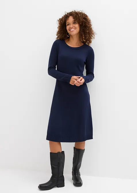 Strikkekjole i utsvingt modell, bonprix