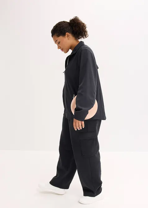 Lett funksjonsjakke med refleksdetaljer, bonprix