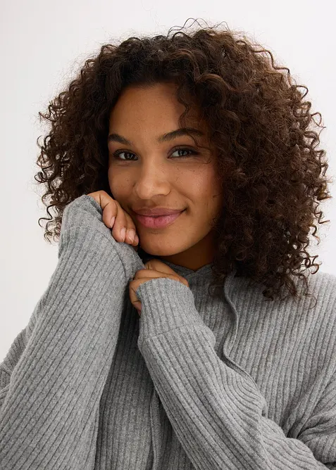 Loungewear-kosedress i mykt ribbemateriale, oversized, bonprix