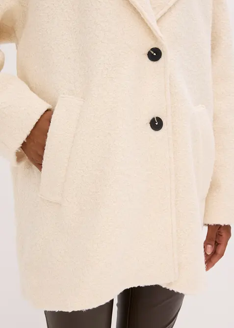 Kort, oversized k&aring;pe i boucl&eacute;, bonprix