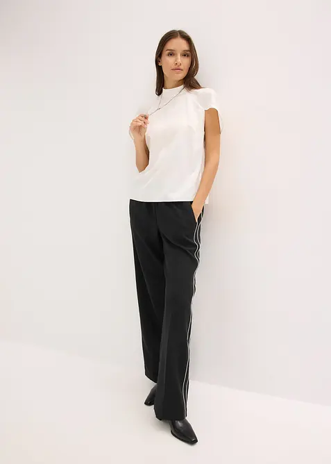 Elegant, kortermet bluse i glinsende sateng, bonprix