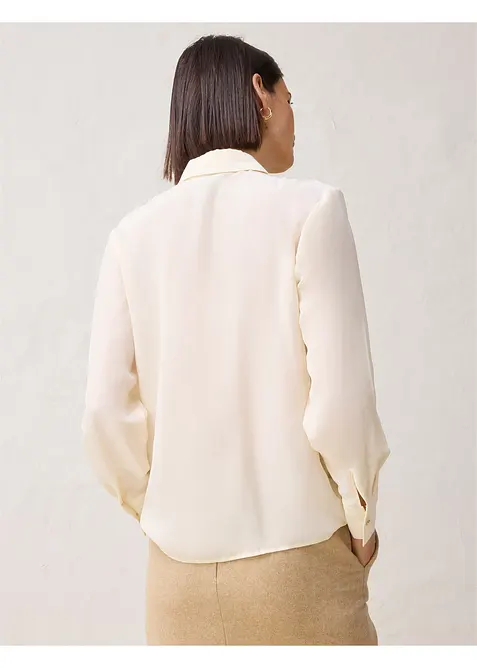 Bluse med silke, bonprix