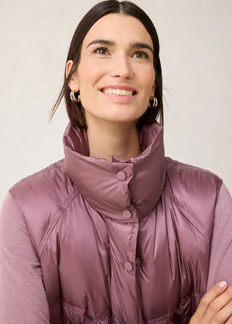 Vattert vest med resirkulert dun, bonprix