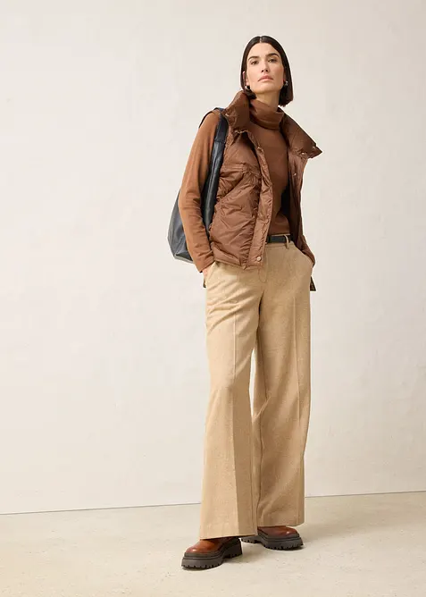 Vattert vest med resirkulert dun, bonprix