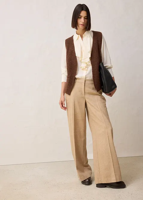 Grovstrikket  vest av alpakkaull, bonprix