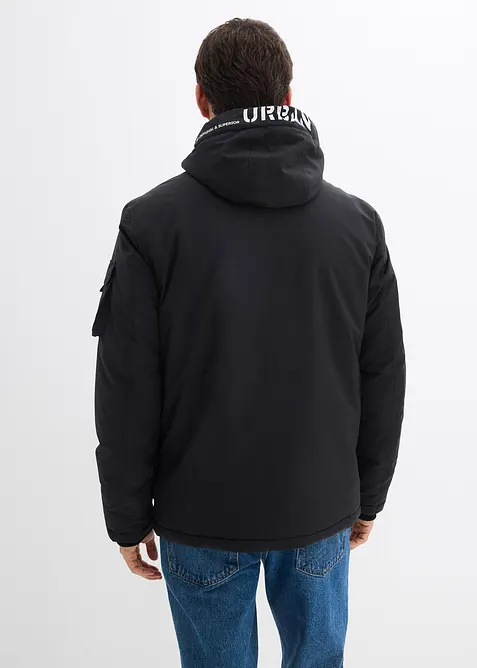 Vinterjakke med hette og mange praktiske lommer, bonprix