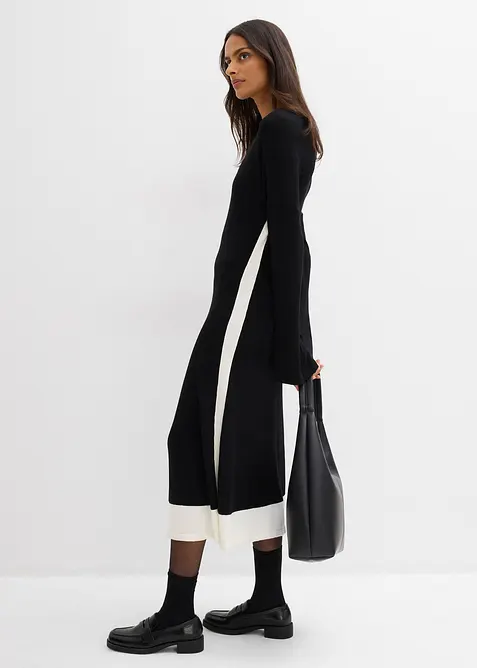 Strikket kjole i viskosemiks med kontrastdetaljer, bonprix