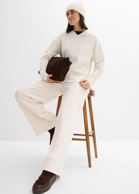 Hettegenser i behagelig Punto di Roma-materiale, bonprix