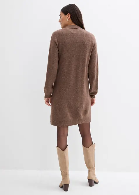 Kort strikkekjole med knappestolpe, bonprix