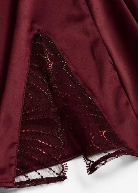 Neglisjé i sateng med nydelig broderi, bonprix