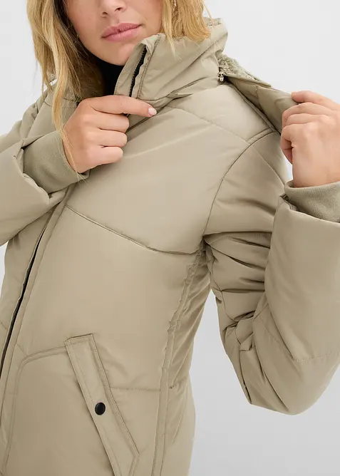 Vannavvisende vattert kåpe, bonprix