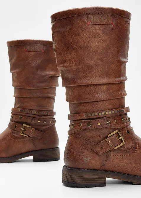 Støvletter fra Mustang, Mustang