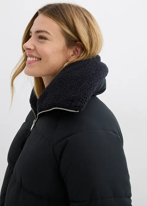 Vattert jakke med pil&eacute;krage, bonprix