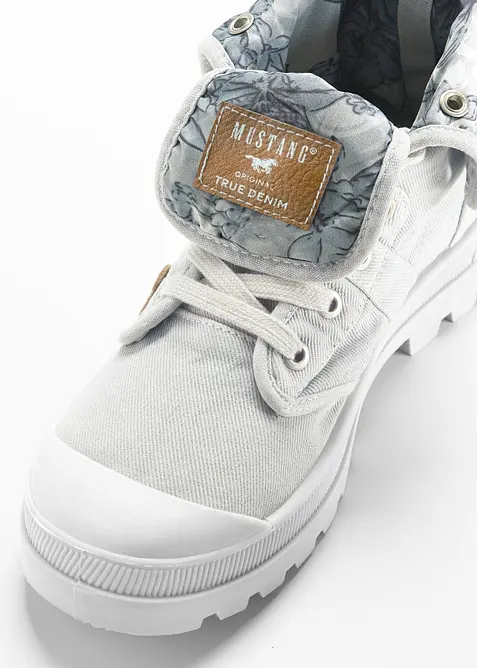 Ankelh&oslash;ye sneakers i bomullskanvas fra Mustang, Mustang