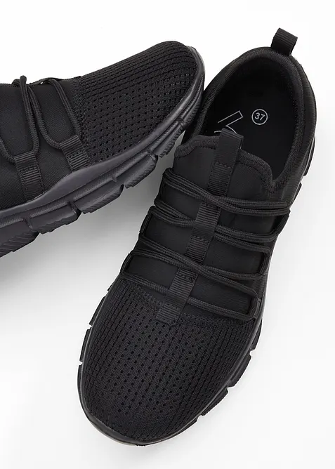 Sneakers av soft-materiale, bonprix