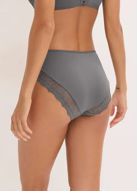 Truse med h&oslash;y midje og nydelige blonder, bonprix