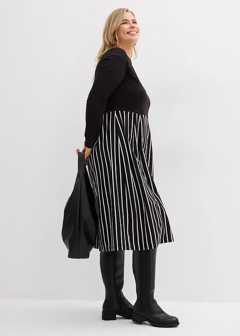 Trikotkjole i bomull, midi-lengde, bonprix