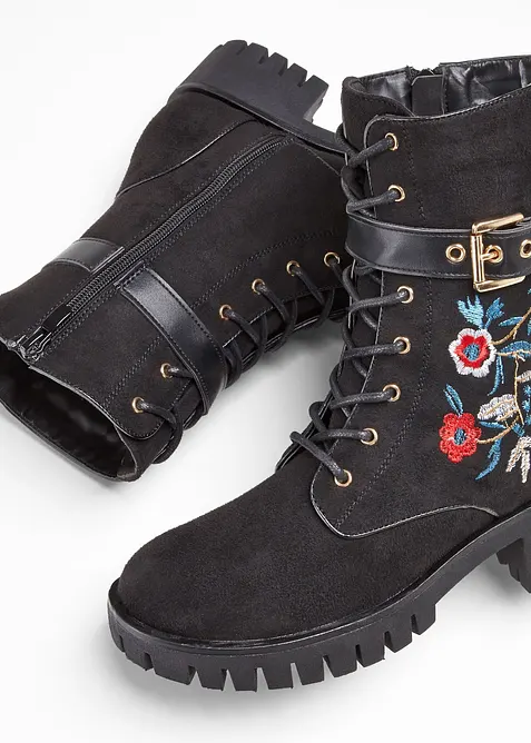 Sn&oslash;reboots med broderi, bonprix