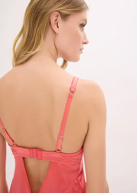 Babydoll i glansfullt materiale med glitrende blomsterbroderi, bonprix