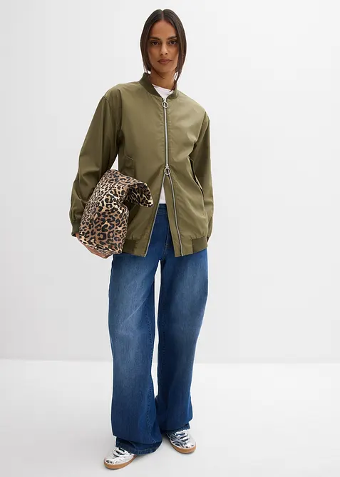 Pilotjakke i vid modell med leopardm&oslash;nstret f&ocirc;r, bonprix