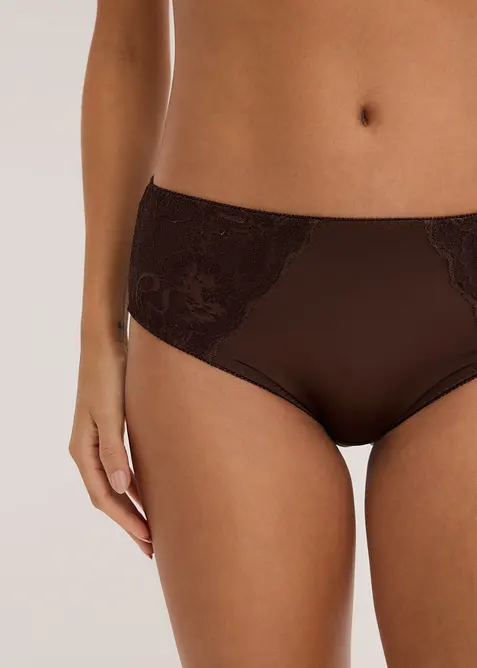 Truse med h&oslash;y midje og fin glans (2-pack), bonprix